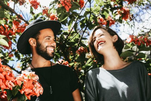 16 Characteristics of a Happy Couple 1